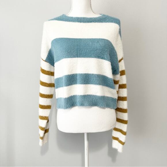 Lumiere Blue and White Striped Crew Neck Sweater cropped cozy size small - Picture 1 of 9
